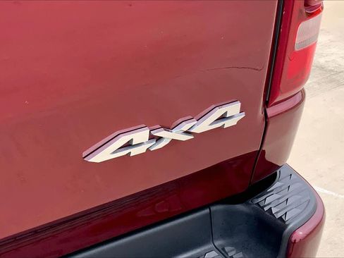 Used 2023 RAM 1500 Laramie AWD/4WD image 10