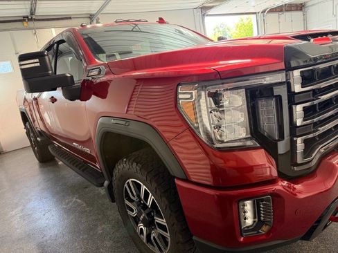 Used 2022 GMC Sierra 2500 AT4 w/ AT4 Premium Plus Package image 7