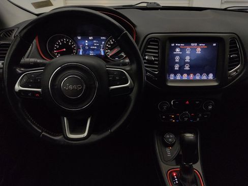Used 2019 Jeep Compass Trailhawk AWD/4WD image 22