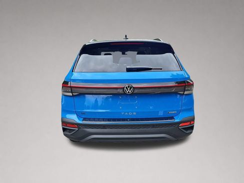 New 2026 Volkswagen Taos SE AWD/4WD image 4