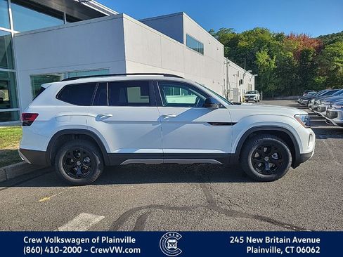 New 2026 Volkswagen Atlas Peak Edition image 20