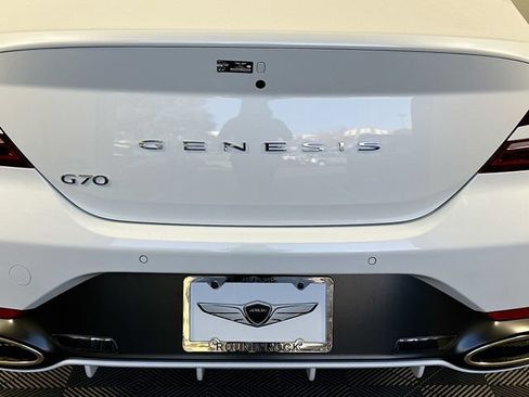 Certified 2026 Genesis G70 2.5T Prestige RWD image 22