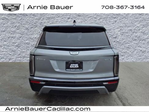 New 2026 Cadillac Vistiq Sport image 8