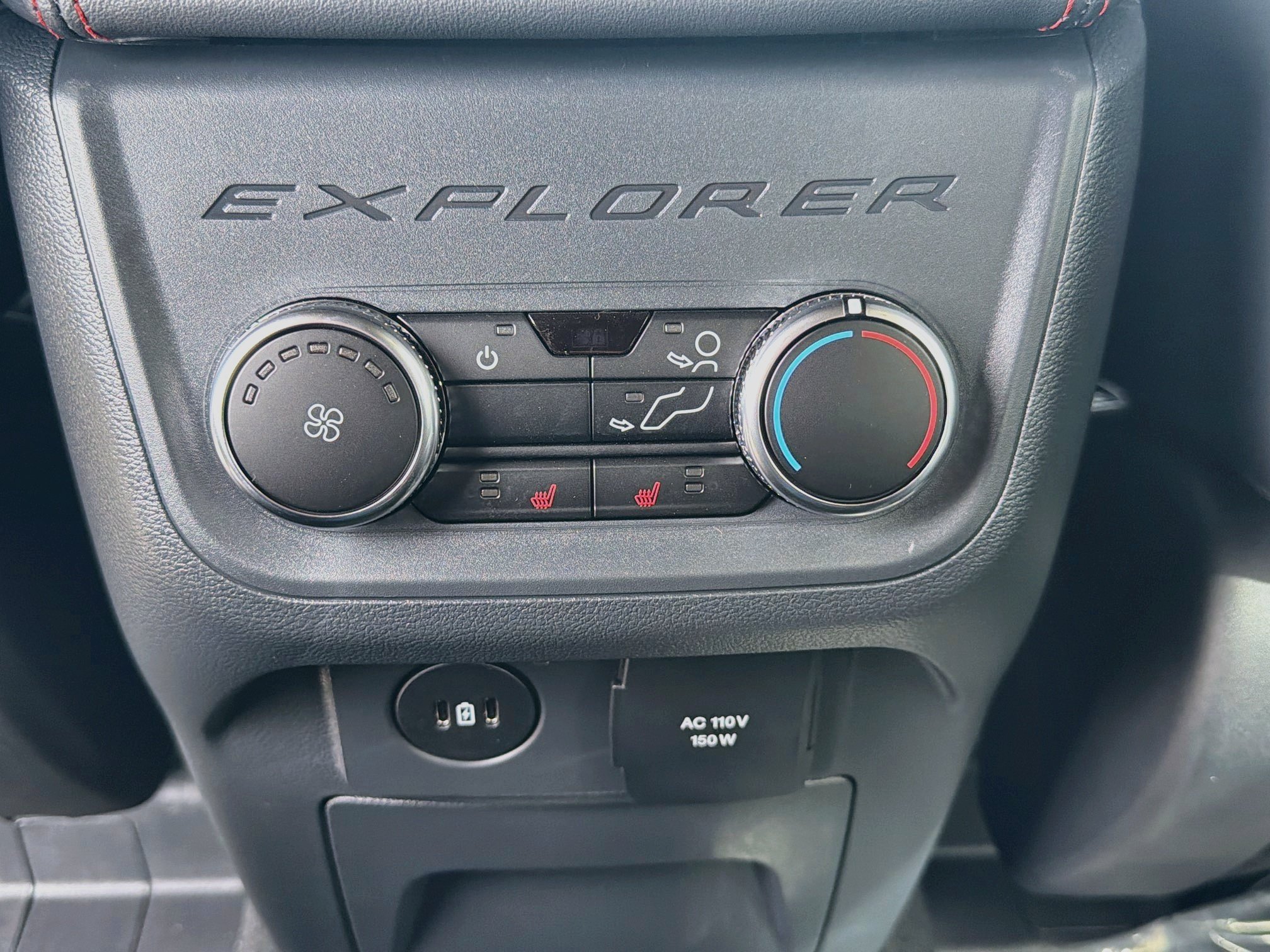New 2027 Ford Explorer ST-Line w/ Premium Package RWD image 18