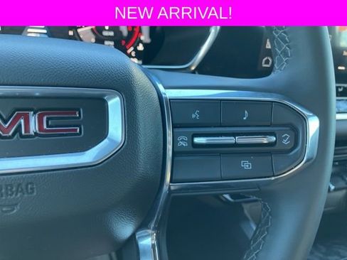 Used 2024 GMC Canyon Elevation w/ Convenience Package image 26