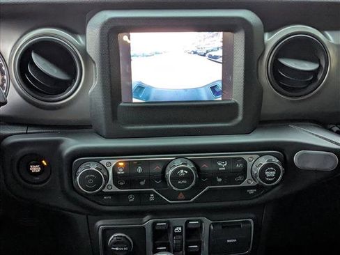 Used 2020 Jeep Gladiator Sport w/ Quick Order Package 23S image 14
