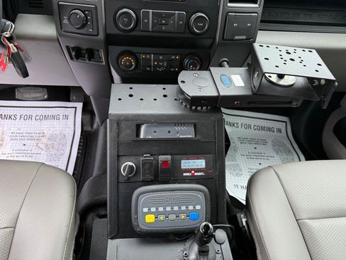 Used 2022 Ford F250 XL w/ Power Equipment Group AWD/4WD image 17