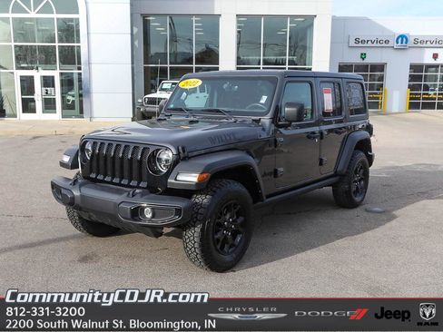 Used 2022 Jeep Wrangler Unlimited Sport image 1