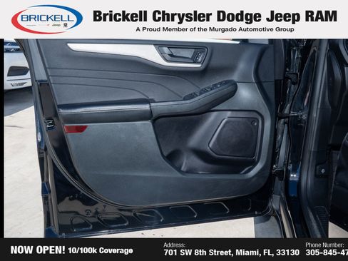 Used 2022 Ford Escape SE image 10