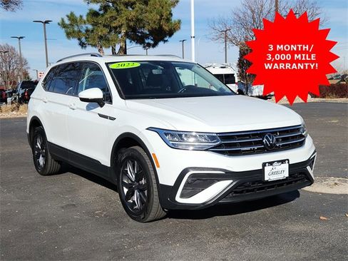 Used 2022 Volkswagen Tiguan SE w/ Panoramic Sunroof Package image 1