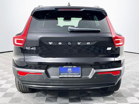 Used 2023 Volvo XC40 Recharge Plus AWD/4WD image 21