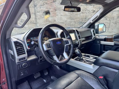 Used 2017 Ford F150 Lariat w/ Equipment Group 501A Mid image 14