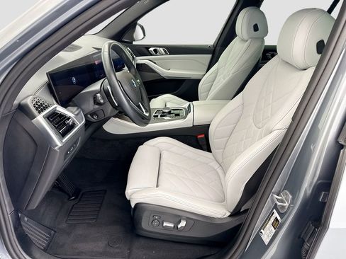 Used 2025 BMW X5 sDrive40i w/ Premium Package RWD image 18