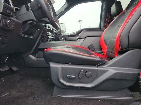 Certified 2019 Ford F150 Lariat image 17