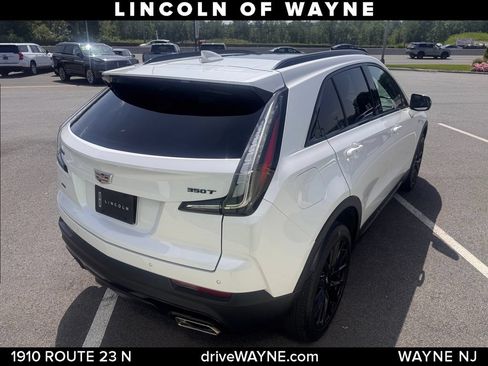 Used 2023 Cadillac XT4 Sport w/ Cold Weather Package AWD/4WD image 7