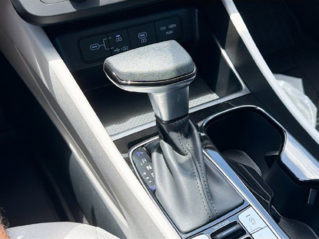 New 2026 Hyundai Tucson SE FWD image 16