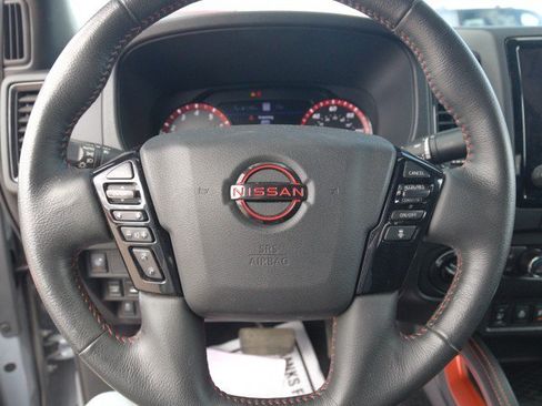 Used 2023 Nissan Frontier PRO-4X w/ Pro Convenience Package AWD/4WD image 19