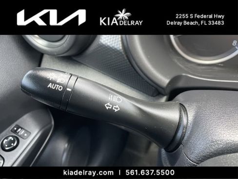 Used 2023 Nissan Kicks S image 21