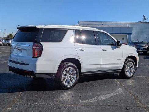 Used 2023 Chevrolet Tahoe Premier w/ Premium Package image 7