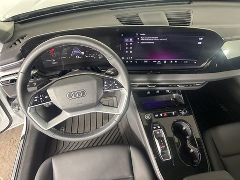 Used 2025 Audi A5 2.0T Premium w/ Convenience Package image 29