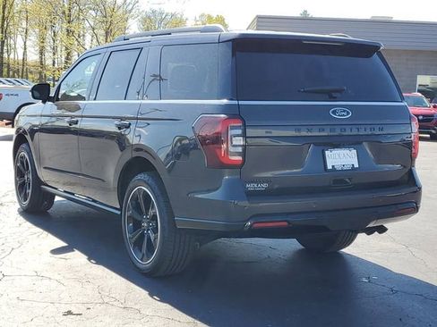 Certified 2023 Ford Expedition Limited AWD/4WD image 4
