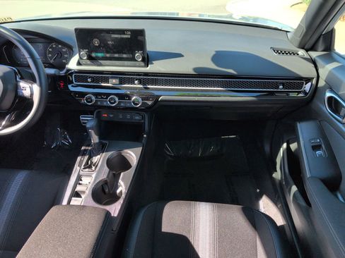 Used 2025 Honda Civic Sport image 21