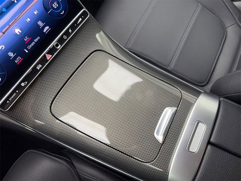 Used 2024 Mercedes-Benz C 300 C 300 image 65