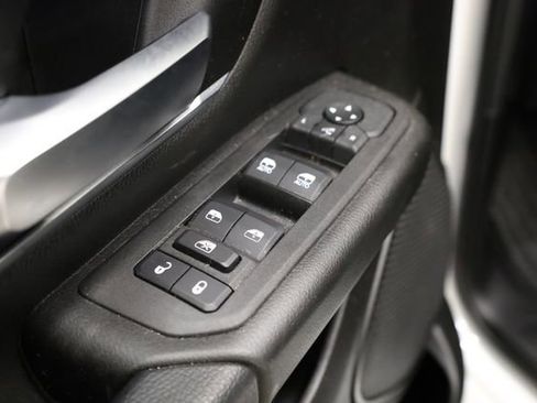 Used 2025 RAM 1500 Big Horn image 17