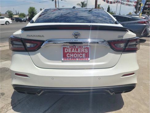 Used 2020 Nissan Maxima SR w/ Sport Mat Group FWD image 5