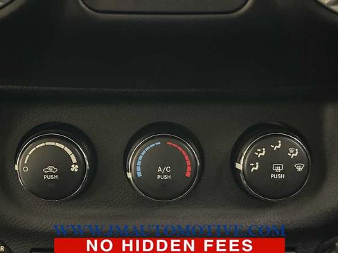 Used 2013 Jeep Wrangler Unlimited Sahara w/ Dual Top Group AWD/4WD image 32