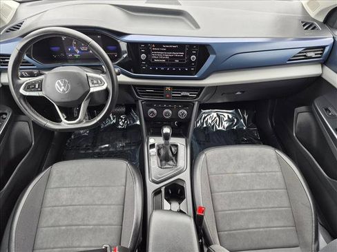 Used 2022 Volkswagen Taos SE FWD image 17
