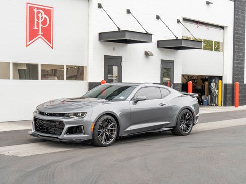 Used 2019 Chevrolet Camaro ZL1 RWD image 49
