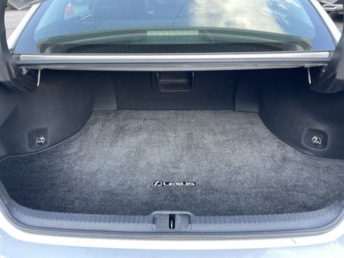 Used 2020 Lexus ES 300h w/ Premium Package FWD image 38