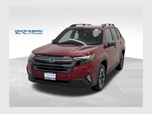 Used 2026 Subaru Forester Premium AWD/4WD image 1
