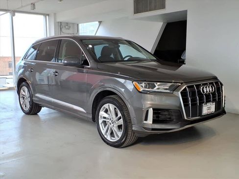 Used 2023 Audi Q7 3.0T Premium Plus w/ Premium Plus Package image 3