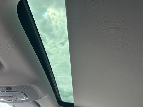 Used 2023 Audi Q8 Premium w/ Convenience Package image 9