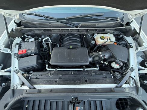 Used 2022 GMC Sierra 1500 AT4 w/ AT4 Premium Package image 4