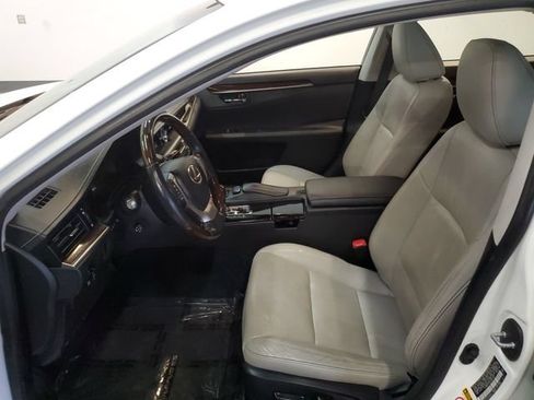 Used 2013 Lexus ES 350 w/ Luxury Pkg FWD image 11