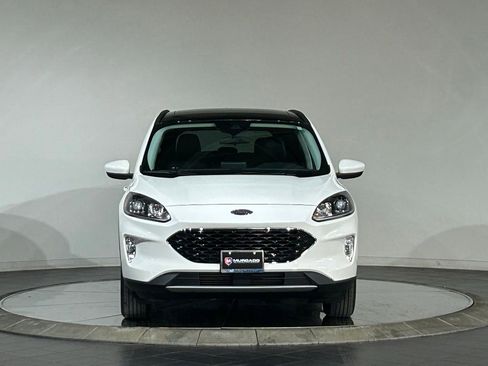 Used 2022 Ford Escape SEL AWD/4WD image 3