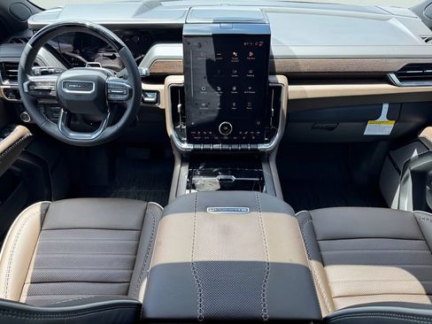 New 2026 GMC Yukon XL Denali Ultimate w/ LPO, Floor Liner Package AWD/4WD image 21