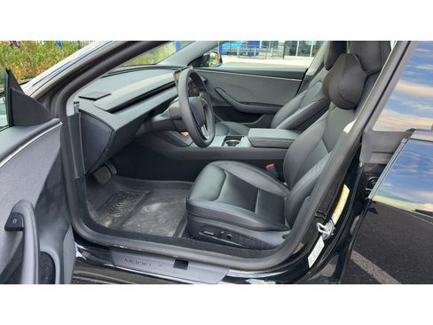 Used 2024 Tesla Model 3 Standard Range RWD image 5