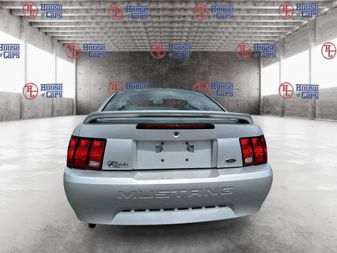 Used 2000 Ford Mustang Coupe RWD image 6