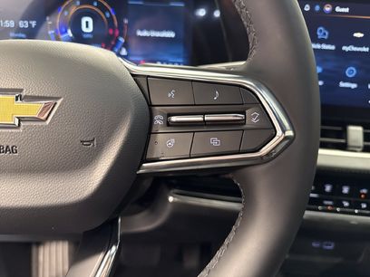 New 2027 Chevrolet Equinox LT w/ LPO, Floor Liner Package