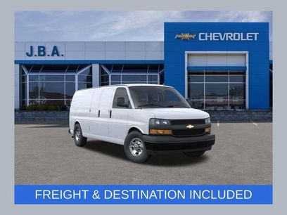 New 2025 Chevrolet Express 3500 Extended w/ Driver Convenience Package