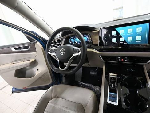 New 2026 Volkswagen Atlas SEL image 31