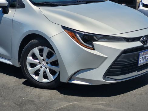 Used 2023 Toyota Corolla LE FWD image 9