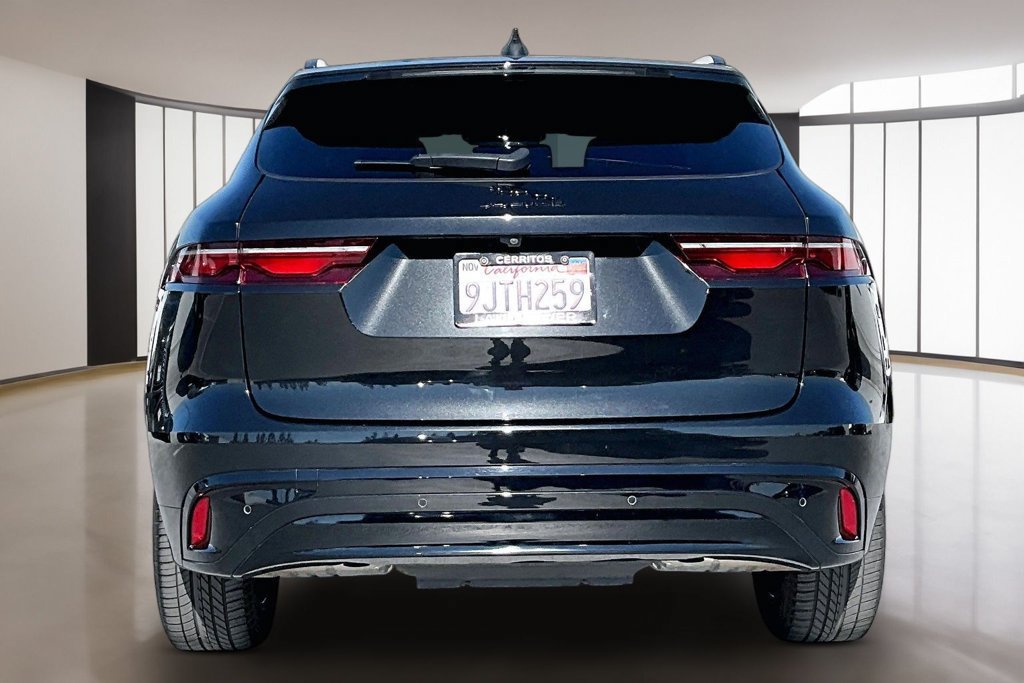 Used 2024 Jaguar F-PACE R-Dynamic S AWD/4WD image 5