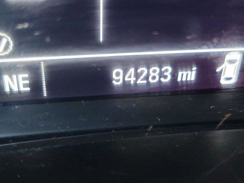 Used 2018 Chevrolet Equinox LS FWD image 24