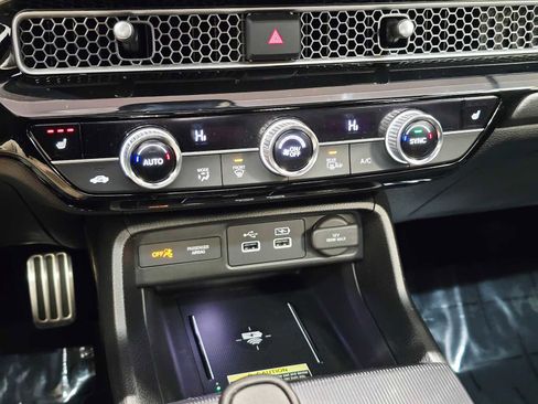 Used 2024 Honda Civic Sport Touring image 15