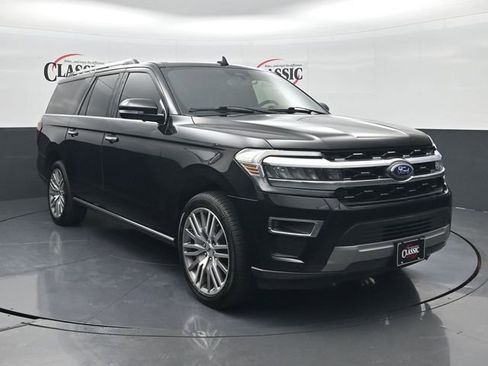 Used 2022 Ford Expedition Max Limited image 5